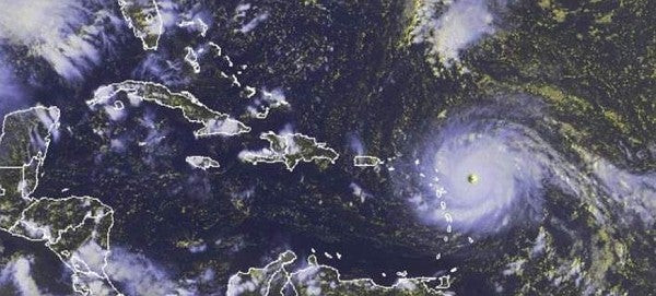 Τεράστιος σε μέγεθος ο τυφώνας Ίρμα – Δείτε τον σε σχέση με την Ελλάδα!